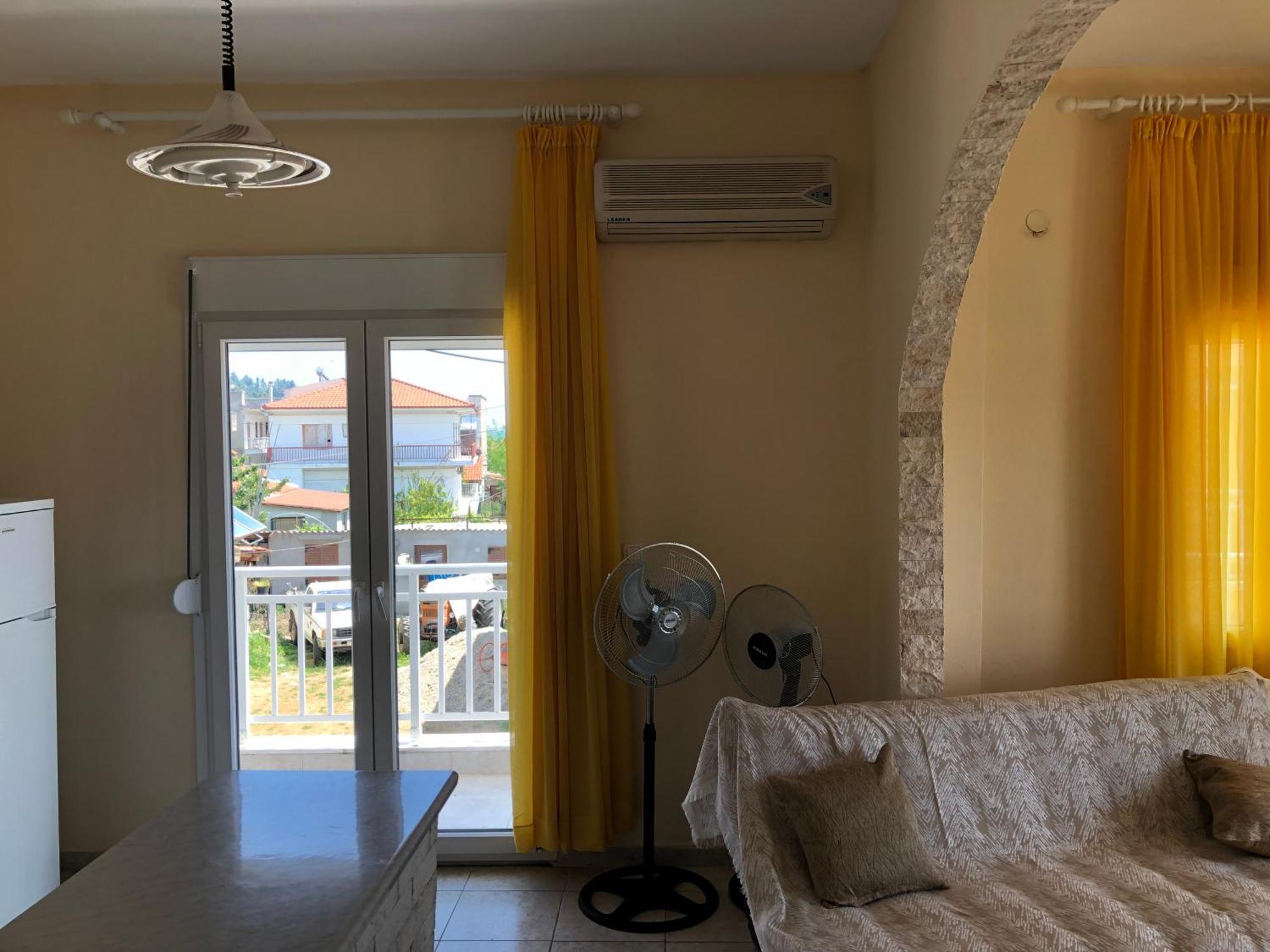 Irida Apartments Nea Skioni Room photo